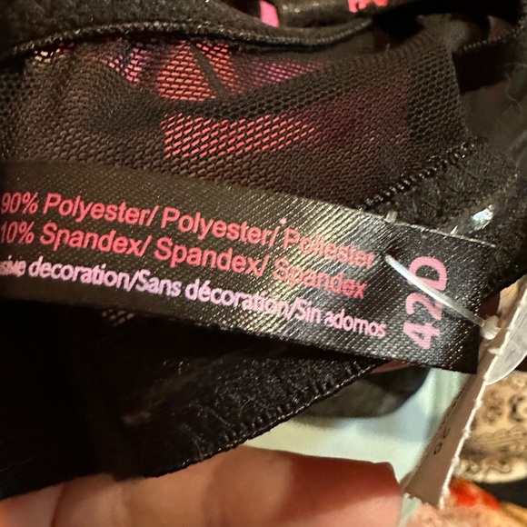 Black Fuschia by Secret Lace 5 Way Convertible Bra Black Mesh 42D NWT - Picture 13 of 13